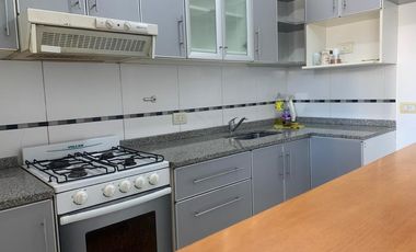 Departamento  en ALQUILER con balcón.