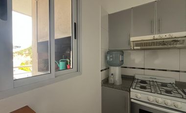 Departamento  en ALQUILER con balcón.