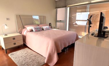Vendo Casa 470 m2 construidos, 6 Habitaciones, Miraflores