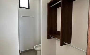 Departamento de dos recámaras con amenidades y alberca privada