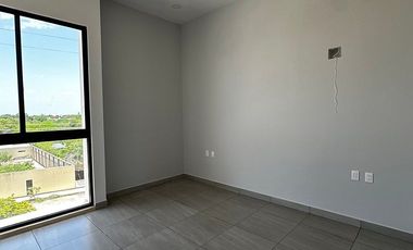 Departamento de dos recámaras con amenidades y alberca privada