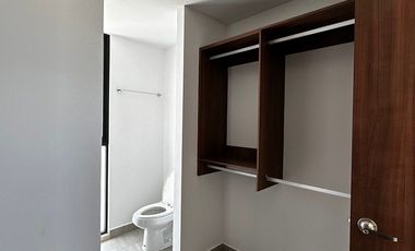 Departamento de dos recámaras con amenidades y alberca privada