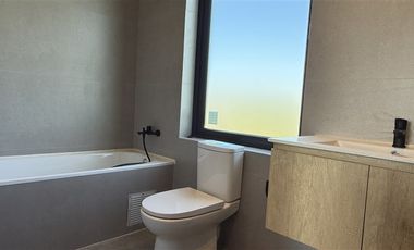 Casa en Venta en Condominio Fuente Azul