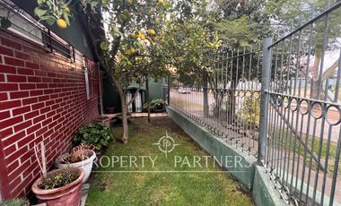 Casa familiar con departamento independiente