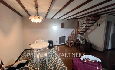 Casa familiar con departamento independiente