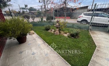 Casa familiar con departamento independiente
