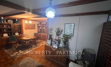 Casa familiar con departamento independiente