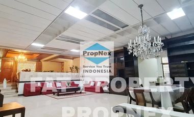 Rumah Elite di Setra Sari