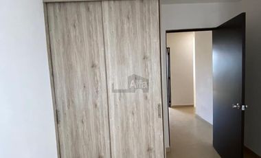 Casa en Renta en Bosques del Dorado II a un lado de Wallmart Via Alta, Alberca, Gym, Canchas