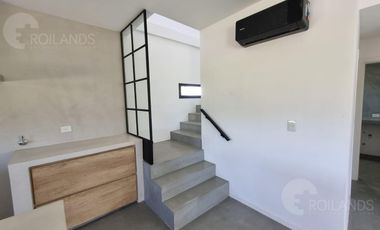 Alquiler exclusiva Casa  en Área 60 | Pileta, Quincho y Parque