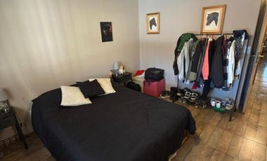Lista para mudarse: casa refaccionada con jardín, pileta y gran suite en PA