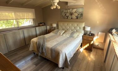 Lista para mudarse: casa refaccionada con jardín, pileta y gran suite en PA