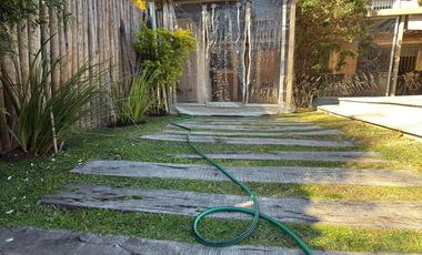 Lista para mudarse: casa refaccionada con jardín, pileta y gran suite en PA