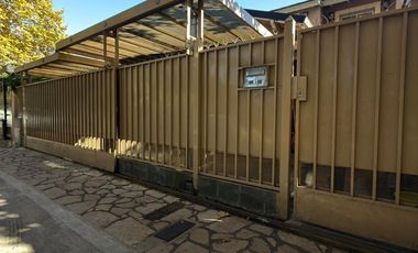 Lista para mudarse: casa refaccionada con jardín, pileta y gran suite en PA