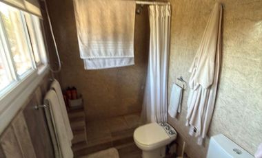 Lista para mudarse: casa refaccionada con jardín, pileta y gran suite en PA