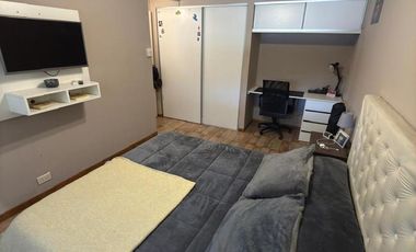 Lista para mudarse: casa refaccionada con jardín, pileta y gran suite en PA