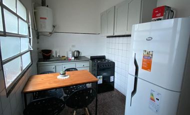 Alquiler de Ph tres ambientes en Gonnet