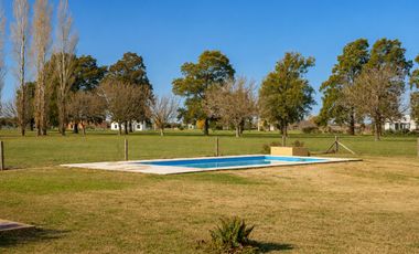 Casa en venta en Club de Campo La Federala – Lobos