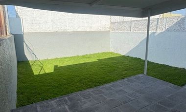 Casa en Venta, Fracc. Jardines de Guadalupe, Zapopan, Jal.