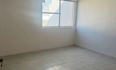 Casa en Venta, Fracc. Jardines de Guadalupe, Zapopan, Jal.