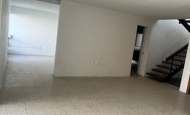 Casa en Venta, Fracc. Jardines de Guadalupe, Zapopan, Jal.