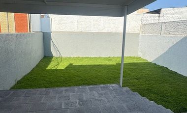 Casa en Venta, Fracc. Jardines de Guadalupe, Zapopan, Jal.