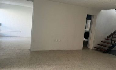 Casa en Venta, Fracc. Jardines de Guadalupe, Zapopan, Jal.