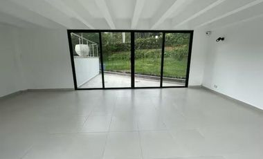 APARTAESTUDIO DE UN AMBIENTE FULL EQUIPADO