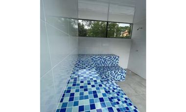 APARTAESTUDIO DE UN AMBIENTE FULL EQUIPADO