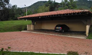 Venta De Finca  En Parcelacion, Calima, Darien