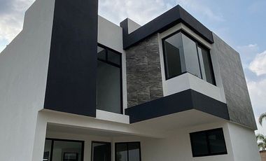 CASA EN RENTA LOMAS DE ANGELOPOLIS PUEBLA