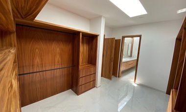 Casa nueva de 4 recamaras dentro del coto