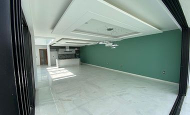 Casa nueva de 4 recamaras dentro del coto