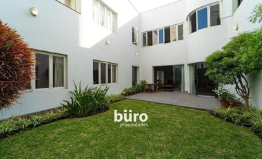 EXCELENTE TERRENO EN VENTA CERCA A HUACA PUCLLANA EN MIRAFLORES