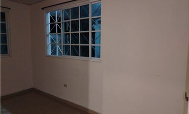 SE VENDE GRANDE Y HERMOSA CASA EN CHITRÉ