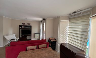CASA CON PISCINA EN CONDOMINIO EN QUILICURA VALLE LO CAMPINO
