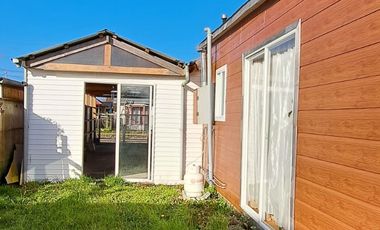 ARRIENDO COMODA CASA 3D 2BAÑOS AÑO CORRIDO