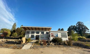 VENDO CON EXCELENTE LOCAL COMERCIAL EN PENCAHUE, TALCA