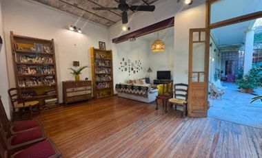 Casa remodelada 4 ambientes en venta en Barracas