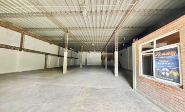 ALQUILER GALPON CON OFICINA. SOBRE AVENIDA 760M2