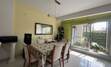 Departamento 2 ambientes en venta c/ cochera en Núñez