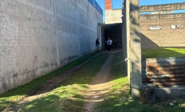 Venta de Galpon con Construccion en Reconquista