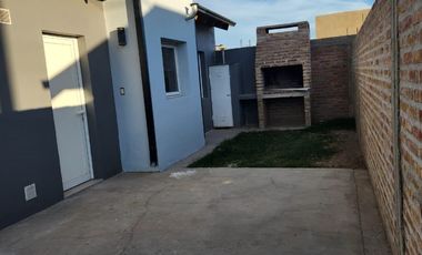 Casa en alquiler en Plottier