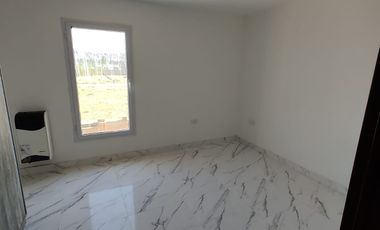Dúplex en alquiler en Plottier