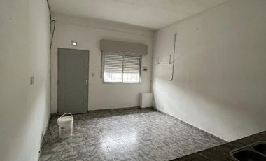 Casa PH en alquiler en Barrio Maritimo