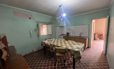 CASA DE 3 HABITACIONES EN CALLE TUCUMAN CONCEPCION