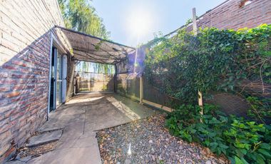 CASA VENTA EN ANDINO 2 DORMITORIOS PILETA