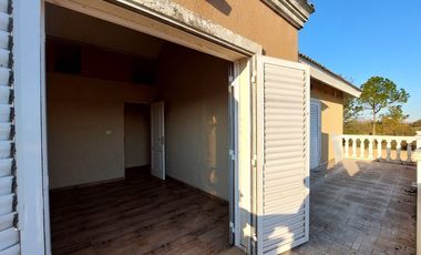 VENTA CASA DE CATEGORIA 6 DORMITORIOS EN TOLEDO