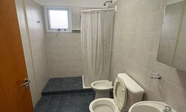 ALQUILER DEPARTAMENTO 3 AMBIENTES BALCON COCHERA