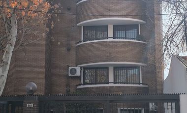 Remax Vende Piso en 5ta seccion Mendoza